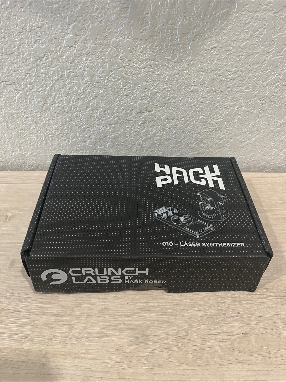 Crunch Labs Hack Pack 010 Laser Synthesizer - Age 14+ (Contains small magnets)